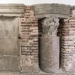 Delle Grotte * 로마