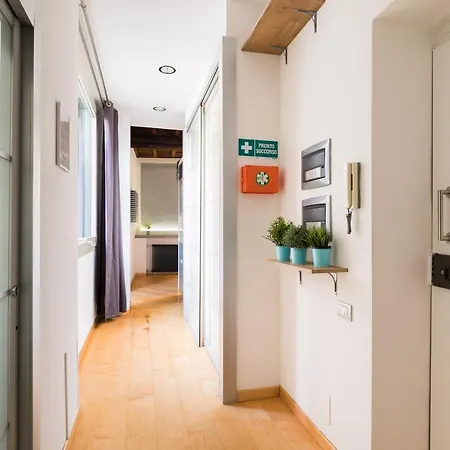 Delle Grotte Apartment *